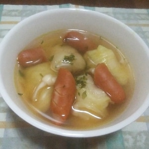 朝食にいかが♪我が家の“ミニロールキャベツスープ”